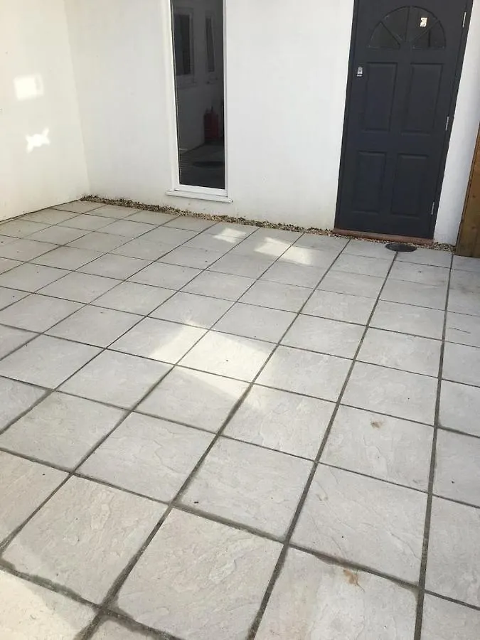4 Sleeps And Travel Cot- Close To Beach And Restaurants Bournemouth 0*,